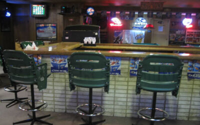 The Pinewood Inn in Elkton, MD, Uses Archer STADIA Seats